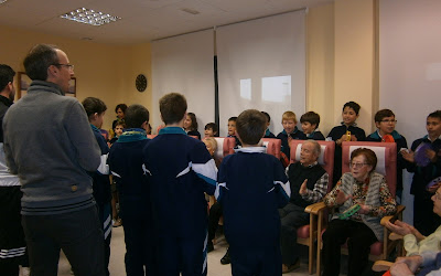 Visita del Coami a Cantar Villancicos